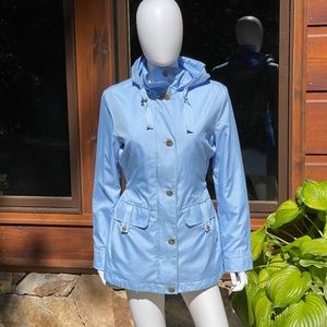 Lands' End Women's Raincoat